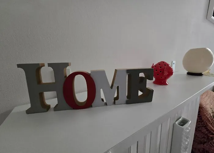 לינה וארוחת בוקר Antonella 4*