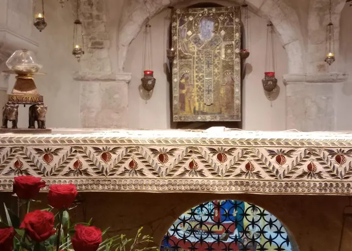 לינה וארוחת בוקר Antonella 4*